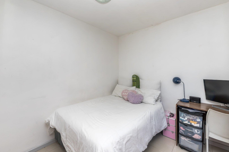 2 Bedroom Property for Sale in Observatory Western Cape